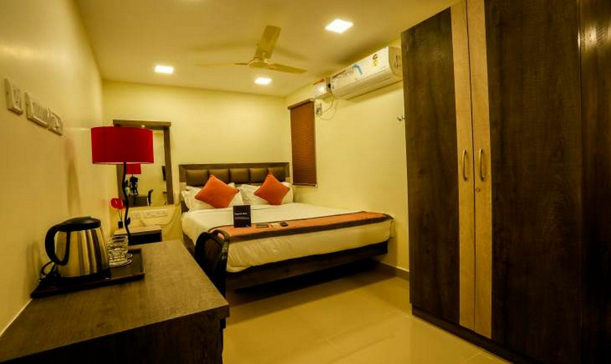 Hotel Venture Park, Omr, Thoraipakkam, Madrás Exterior foto