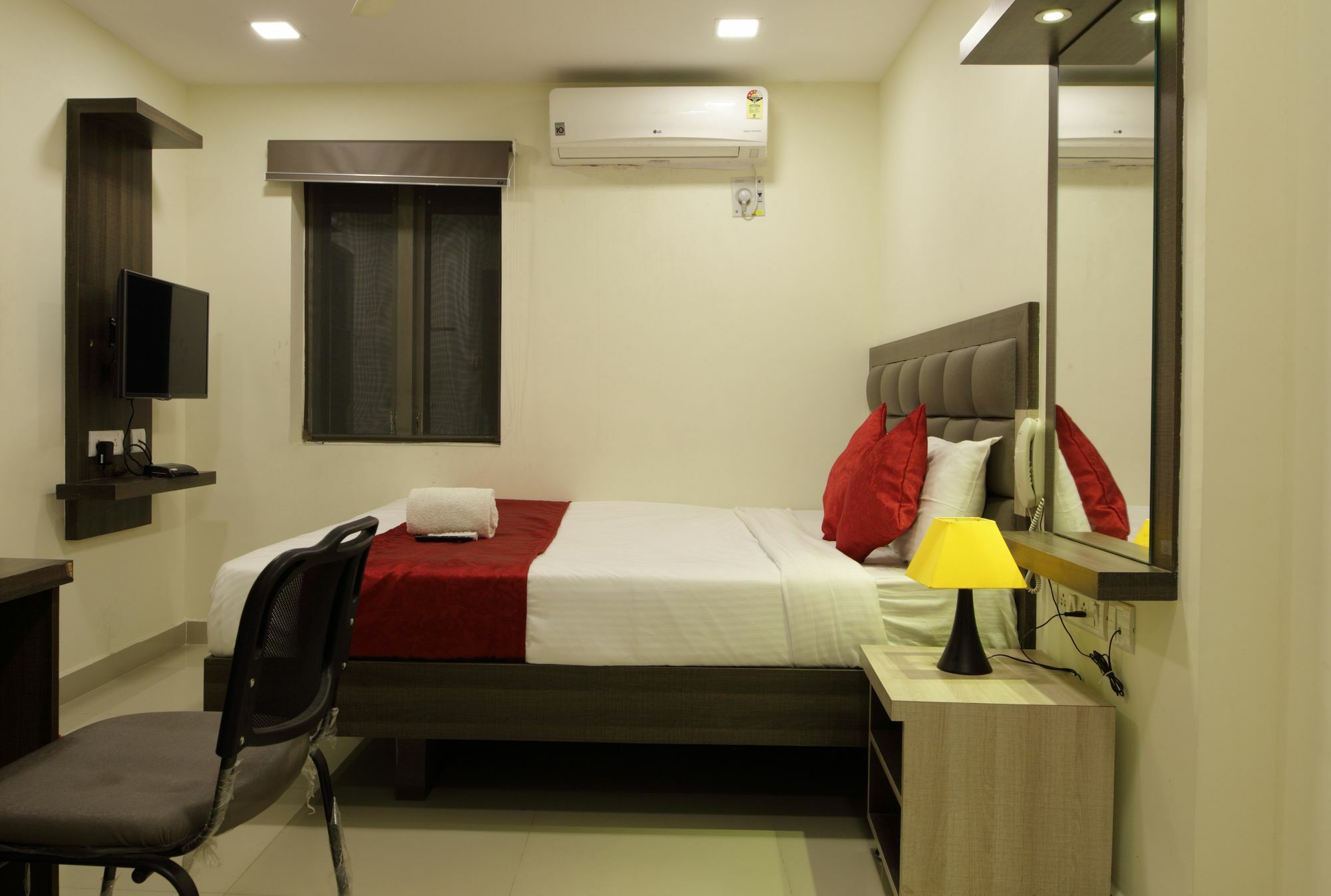 Hotel Venture Park, Omr, Thoraipakkam, Madrás Exterior foto