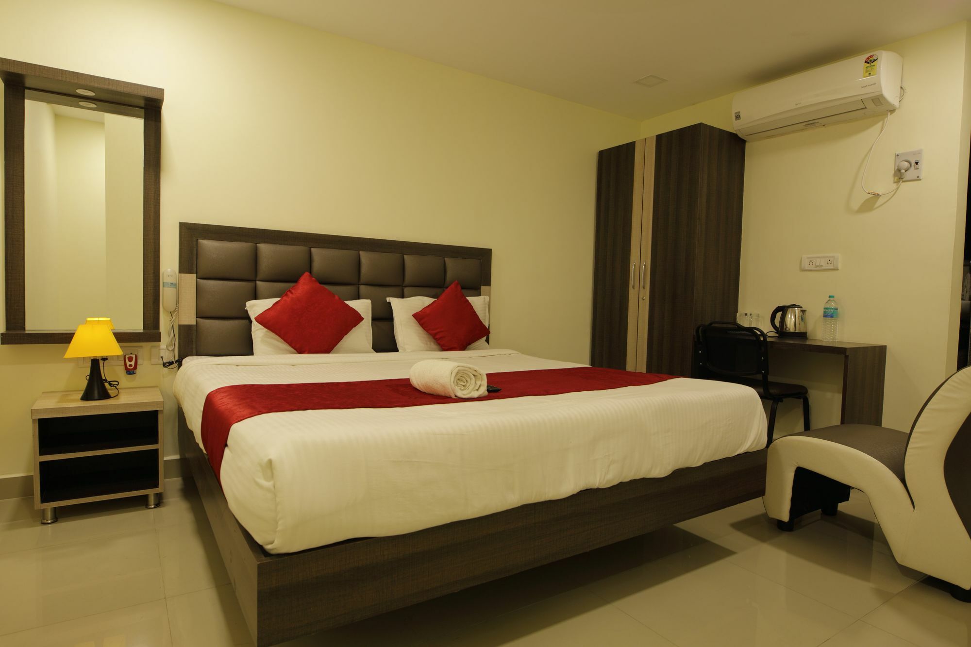 Hotel Venture Park, Omr, Thoraipakkam, Madrás Exterior foto