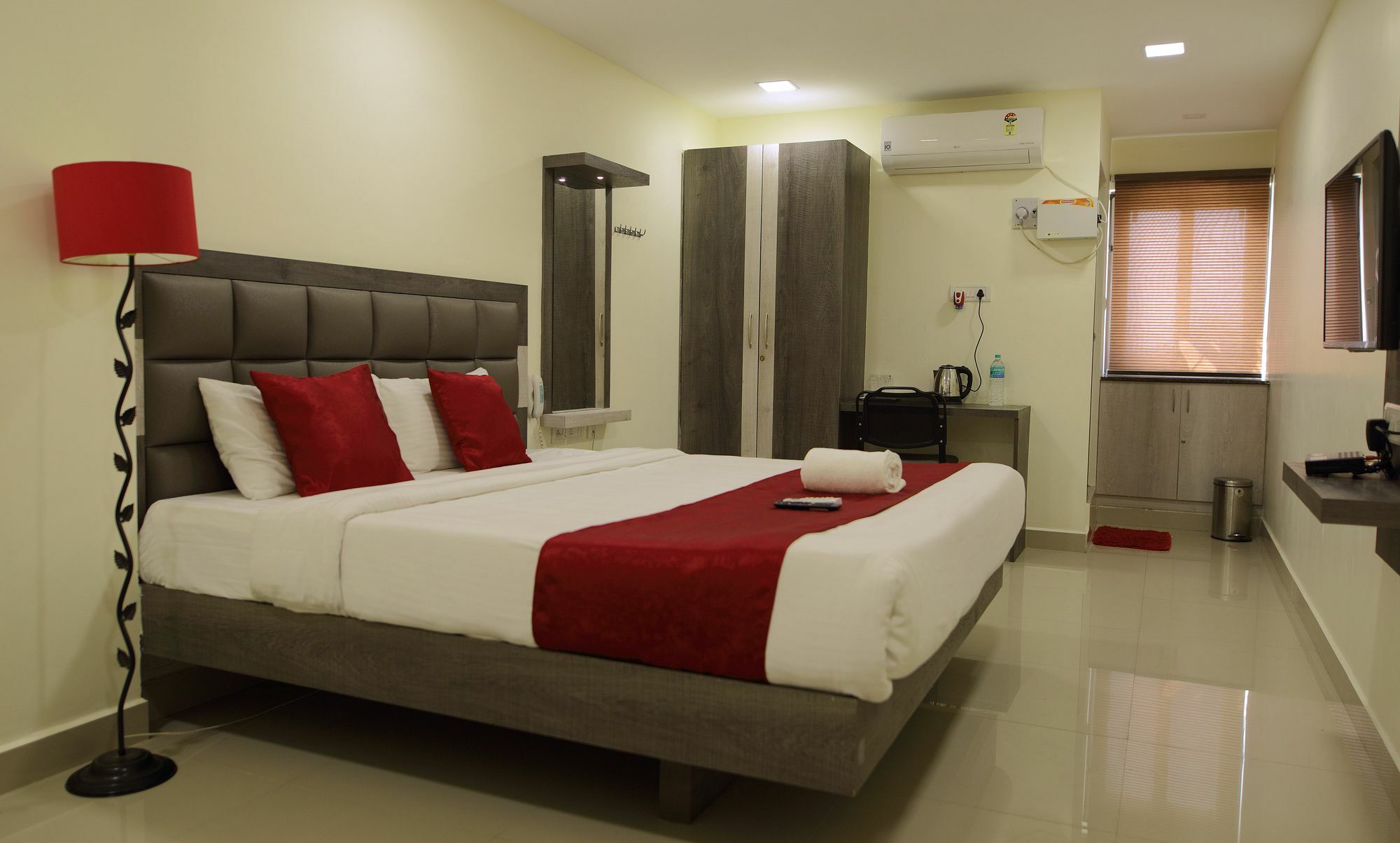 Hotel Venture Park, Omr, Thoraipakkam, Madrás Exterior foto